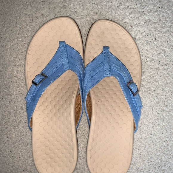 Arch Support Summer Slides - Picture 3 of 4